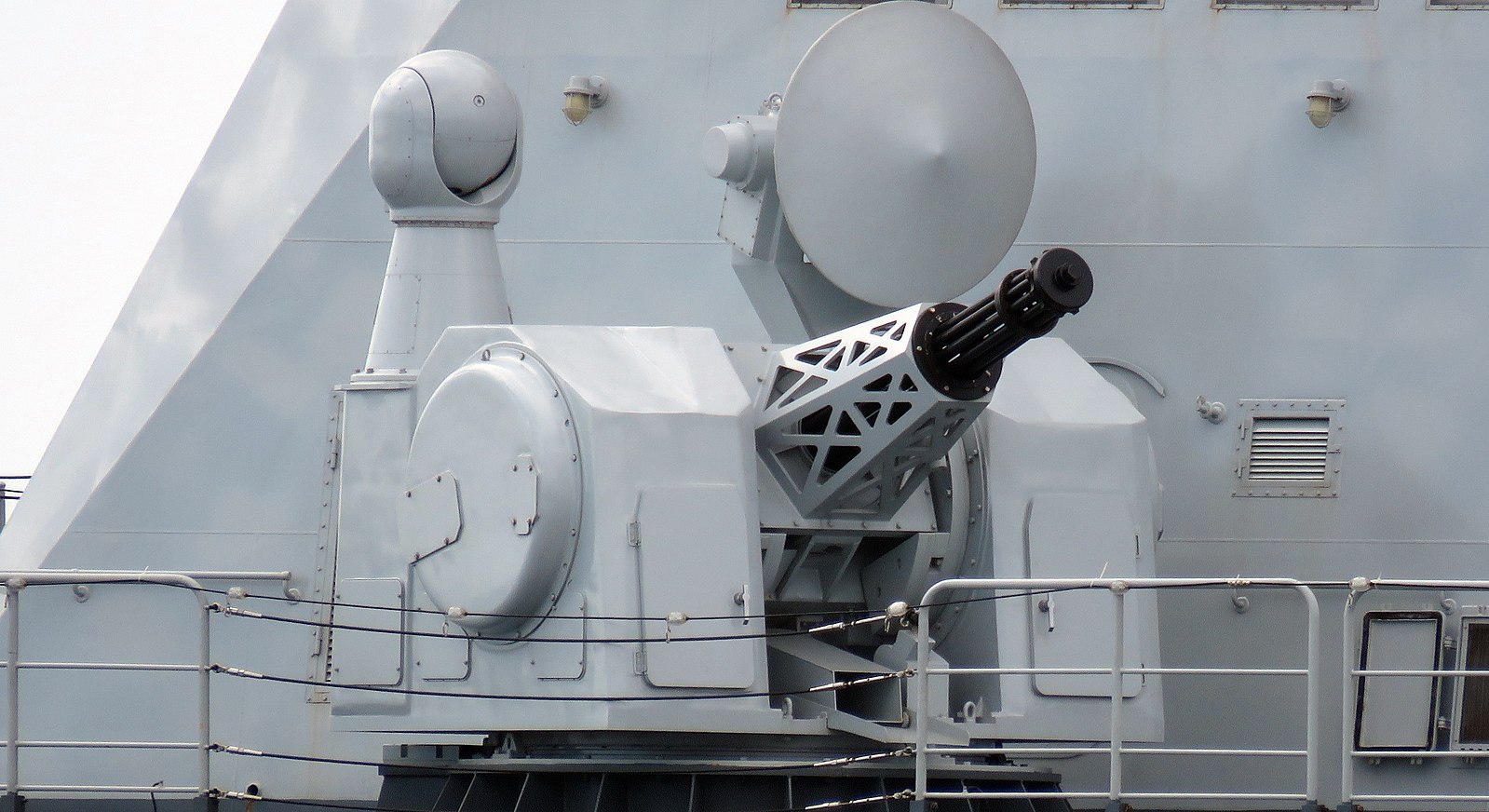 RADAR ĐIỀU KHIỂN HỎA LỰC Type 348